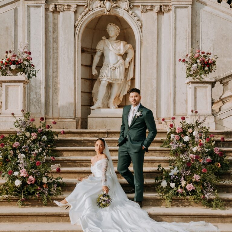 Instagram post from vanillaweddings_byvb. This post is in position 1.