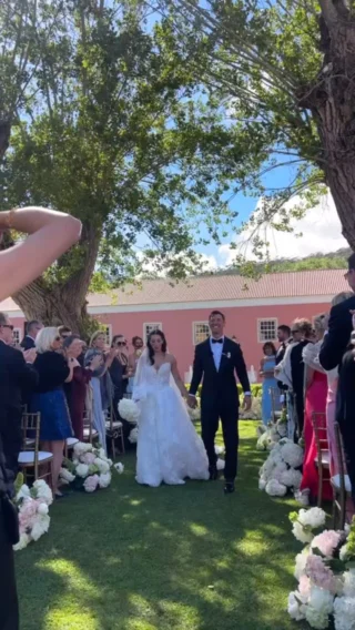 Instagram post from vanillaweddings_byvb. This post is in position 1.