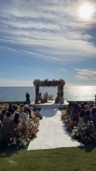 Instagram post from vanillaweddings_byvb. This post is in position 1.